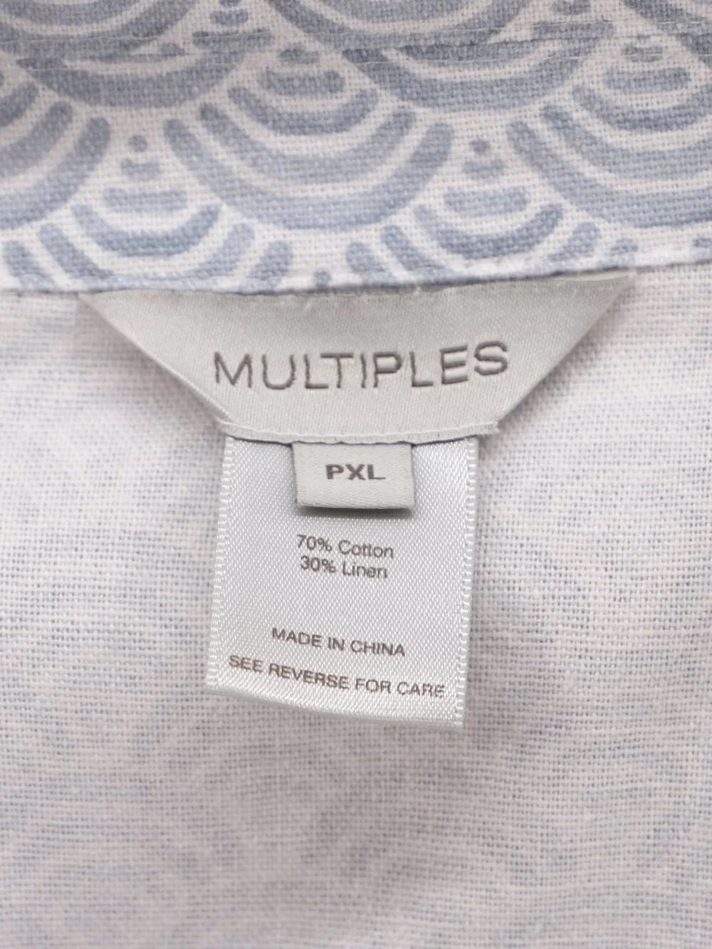 MULTIPLES Linen Blend Bell Sleeve Ruffled Hem Top in Blue Pattern Size XLp - Picture 6 of 6